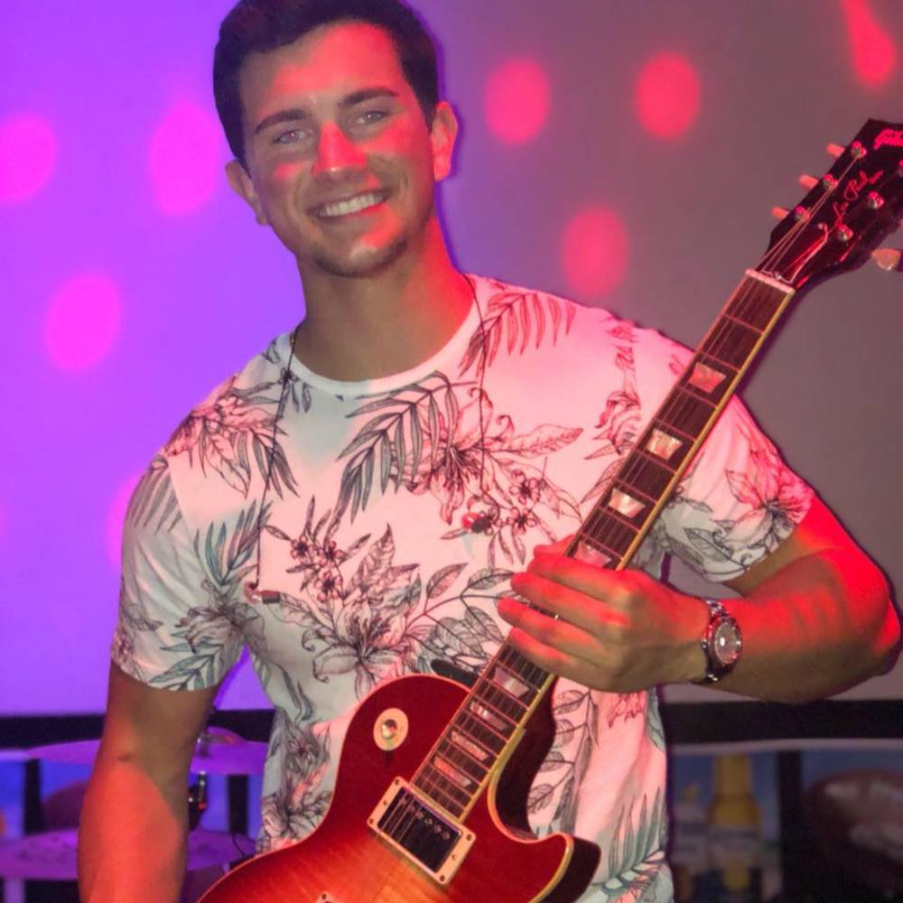 Meet your Posher, Bryce